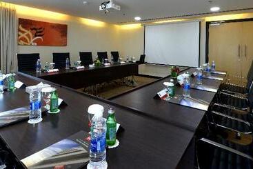 هتل Ibis Seef Manama