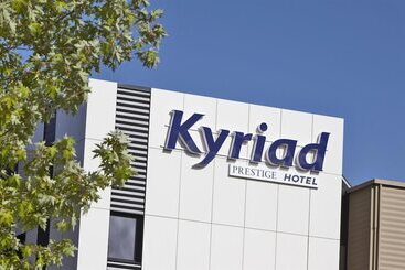酒店 Kyriad Prestige Pau – Palais Des Sports