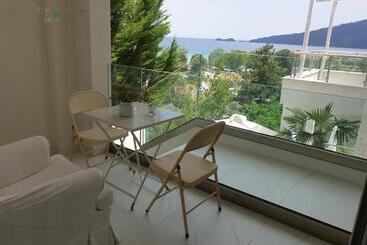 هتل Mare Monte Small Boutique
