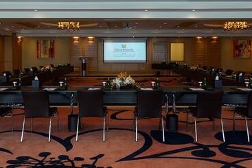 Millennium Hotel & Convention Centre Kuwait