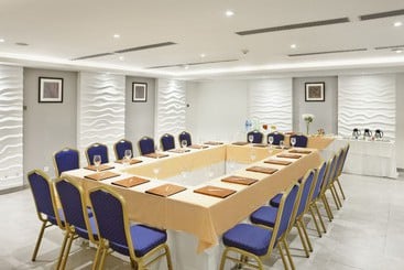 استراحتگاه ROC Casa del Mar