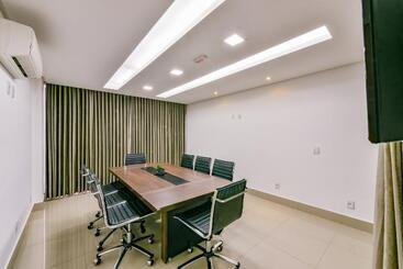 هتل Plaza Inn Breeze Aeroporto