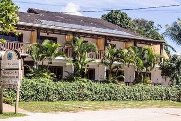 هتل Porto Dos Casais Guest House Itacare