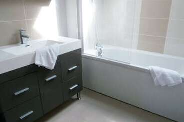 هتل Residence Nemea Le Domaine Des Mauriers