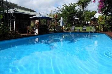 هتل The Samoan Outrigger