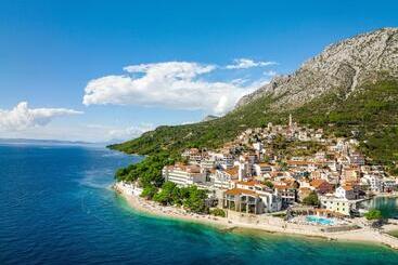 هتل Tui Blue Makarska   Adults Only