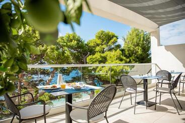 هتل Tui Blue Makarska   Adults Only