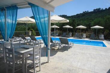 هتل Valentino Villas & Apartments