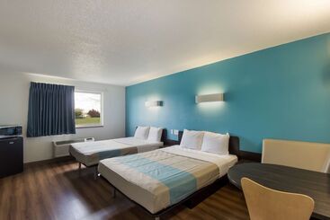 Motel 6 Rothschild, Wi
