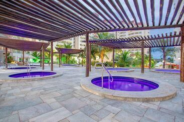 استراحتگاه Wyndham Olímpia Royal Hotels