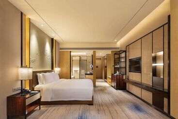 Doubletree By Hilton Hotel Anshun