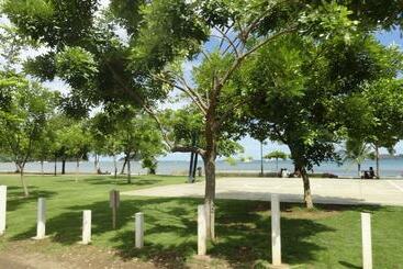 هتل Colono Beach
