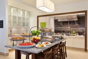 호텔 Hilton Garden Inn Boston Logan Airport