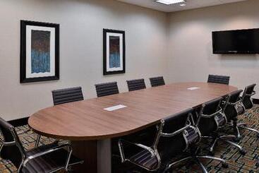 Holiday Inn Hotel & Suites Edmonton Airport Conference Centre, An Ihg