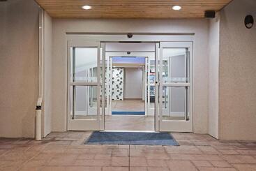 هتل Holiday Inn Express & Suites New Cumberland, An Ihg