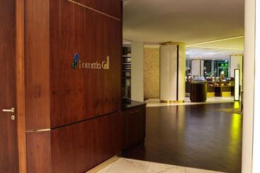 هتل Hyatt Regency Dushanbe