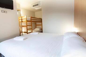 هتل Kyriad Direct Clermont Ferrand Nord Gerzat