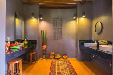 酒店 Lala Mukha Tented Resort Khao Yai