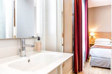 هتل Paris D Issy Hôtel Porte De Versailles