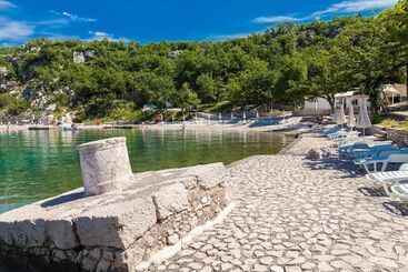 هتل Holiday Resort Kačjak