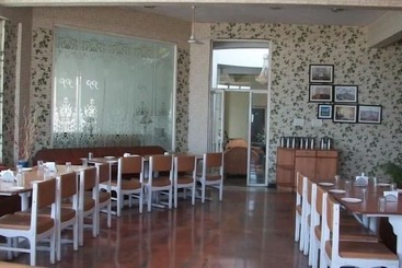 هتل Plaza Palace