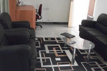 هتل Plaza Palace