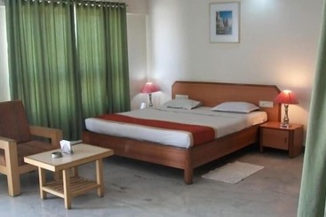 هتل Plaza Palace