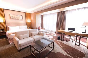 هتل Ramada Plaza By Wyndham Fuzhou South
