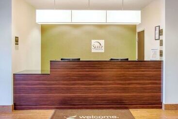 هتل Sleep Inn & Suites Parkersburg