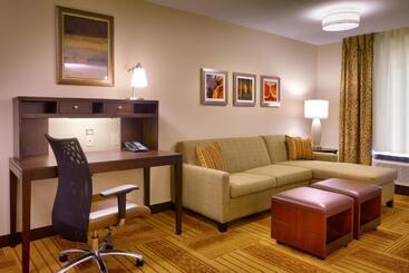 هتل Staybridge Suites Cheyenne, An Ihg