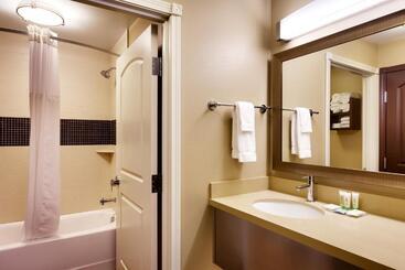 هتل Staybridge Suites Cheyenne, An Ihg
