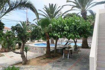 Maria Suites