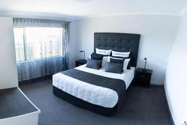 مُتل Deco City Motor Lodge