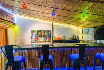 پانسیون Five Rose Siem Reap Hostel