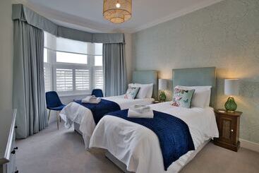پانسیون Beaches Guest House