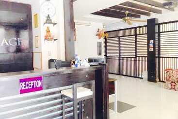 پانسیون The Bird Cage Patong Guesthouse