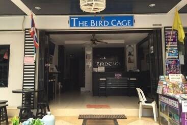 پانسیون The Bird Cage Patong Guesthouse