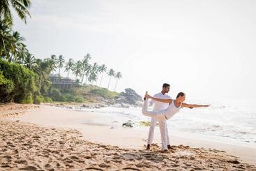 Anantara Peace Haven Tangalle Resort