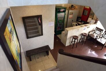 هتل Abell Residence