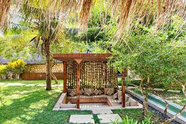 هتل Bahia Mar Boutique