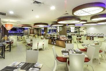 هتل Bw Suite Belitung