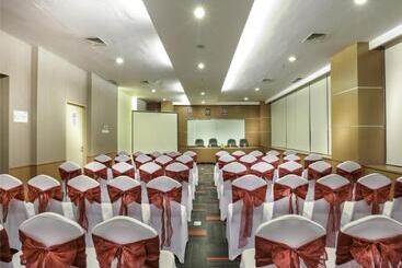 هتل Bw Suite Belitung