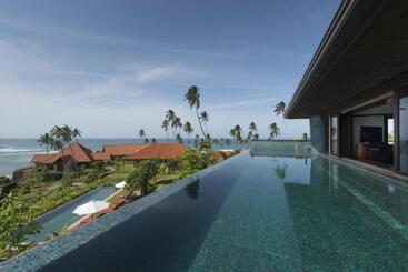 هتل Cape Weligama   Relais And Chateaux
