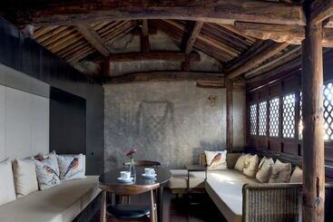 هتل Sky Valley Heritage Boutique