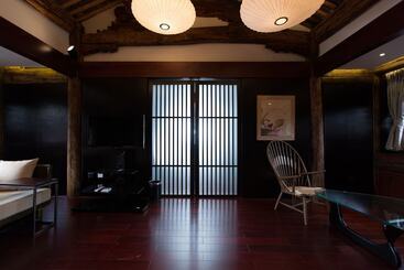هتل Sky Valley Heritage Boutique