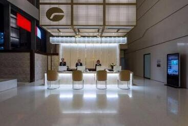 هتل Grand Madison Qingdao Harbourview Central（former Qingdao Farglory ）