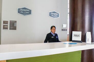 هتل Hampton Inn & Suites By Hilton Aguascalientes Airport