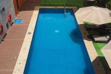 هتل Hampton Inn & Suites By Hilton Aguascalientes Airport