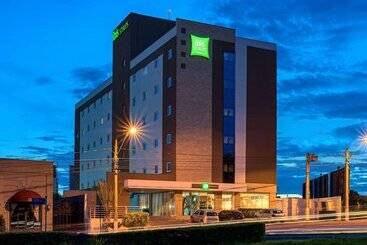 هتل Euro Suite São Jose Do Rio Preto By Nacional Inn