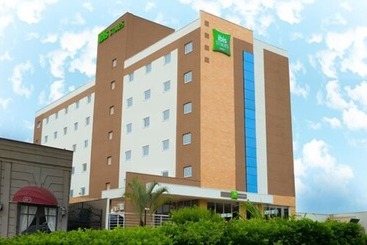 هتل Euro Suite São Jose Do Rio Preto By Nacional Inn